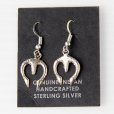 画像2: NAVAJO インディアンジュエリー　ピアス　”NAJA”[SILVER] (2)