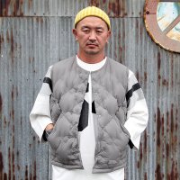 CMF コムフィ　"WOVENVEST"[W.GRY] 