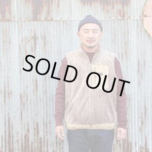 画像: ウエストライド  WEST RIDE JACKSPEAK VEST FLEECE　 [COYOTE] ●モデル：177cm 80kg サイズ42(XL)着用