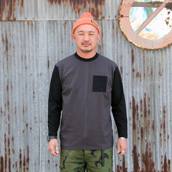 画像1: WESTRIDE　 " TWO TONE VINTAGE POCKET LONG TEE" [ CHCL/BLK] (1)