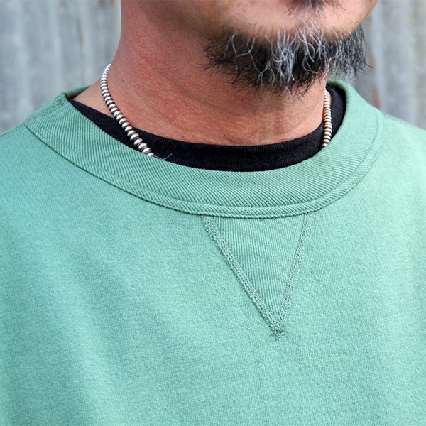 画像2: ONEPIECEOFROCK 　ワンピースオブロック ”FRONT V GAZETTE SWEAT  JIMMY"[EMERALD] (2)